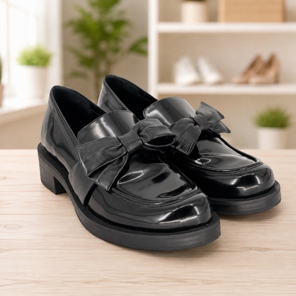 Stuart Weitzman Sofia Bow Loafers Black Leather‎ Women's 9B Made Spain SH074